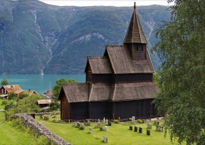 biserica-lemn-norvegia-u